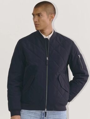 🆕EVERLANE The Quilted Bomber